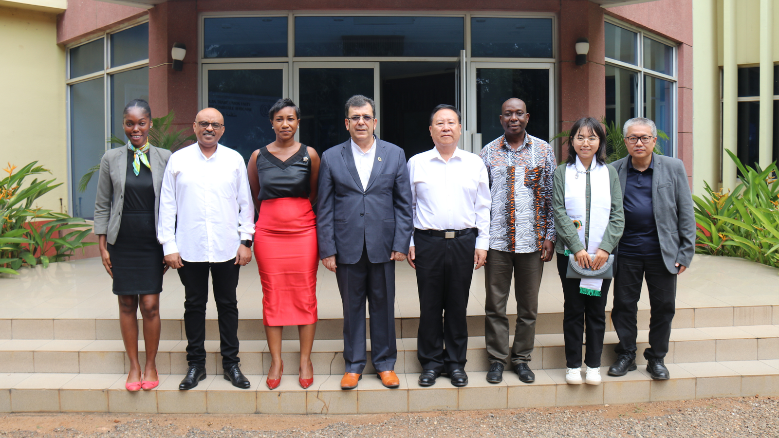 ACFTU Delegation Visits OATUU Secretariat